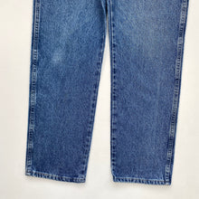 Load image into Gallery viewer, Wrangler Jeans W34 L30