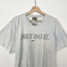 Load image into Gallery viewer, 00s Nike Just Do It T-shirt (XL)