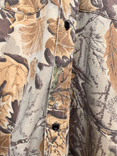 Load image into Gallery viewer, Camo shirt (XL)