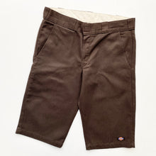Load image into Gallery viewer, Dickies Shorts W32