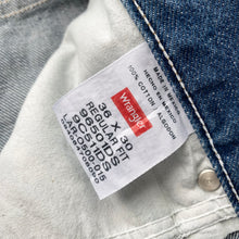 Load image into Gallery viewer, BNWT Wrangler Jeans W36 L30