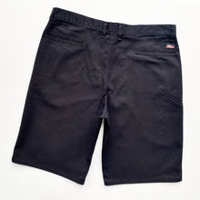 Load image into Gallery viewer, Dickies Shorts W36