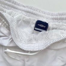 Load image into Gallery viewer, 00s Umbro Shorts (2XL)