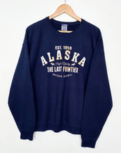 Load image into Gallery viewer, Alaska Sweatshirt (L)