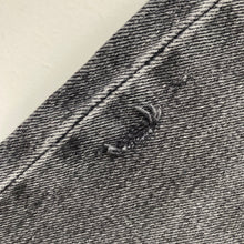 Load image into Gallery viewer, Levi’s 501 W36 L28