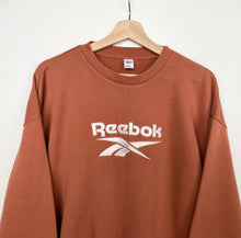 Load image into Gallery viewer, 00s Reebok Sweatshirt (M)