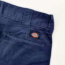 Load image into Gallery viewer, Dickies Shorts W32