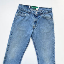 Load image into Gallery viewer, 90s Levi’s Silver Tab W33 L32