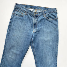 Load image into Gallery viewer, Carhartt  Jeans W38 L30