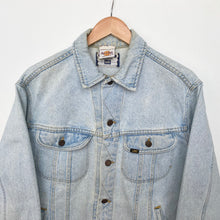 Load image into Gallery viewer, 90s Hard Rock Cafe Denim Jacket (M)