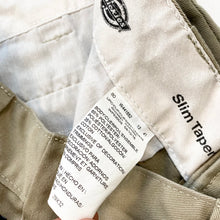 Load image into Gallery viewer, Dickies W29 L32