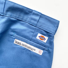 Load image into Gallery viewer, Dickies Shorts W32
