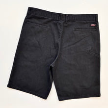 Load image into Gallery viewer, Dickies Shorts W36