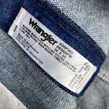 Load image into Gallery viewer, Wrangler Jeans W36 L34