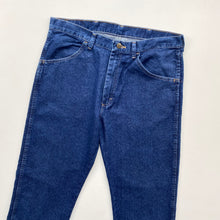 Load image into Gallery viewer, Wrangler Jeans W34 L29