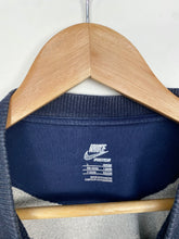 Load image into Gallery viewer, Nike Sweatshirt (L)