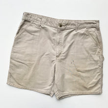Load image into Gallery viewer, Distressed Carhartt Carpenter Shorts W40