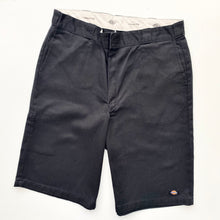 Load image into Gallery viewer, Dickies Shorts W38