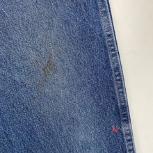 Load image into Gallery viewer, Wrangler Jeans W34 L30