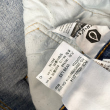 Load image into Gallery viewer, Levi’s 501 W38 L30