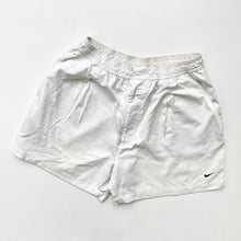 Load image into Gallery viewer, 00s Nike Shorts (XL)