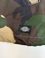 Load image into Gallery viewer, Dickies Camo Jacket (M)