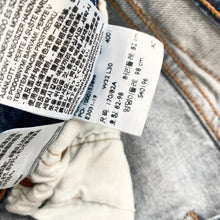 Load image into Gallery viewer, Levi’s 501 W32 L30