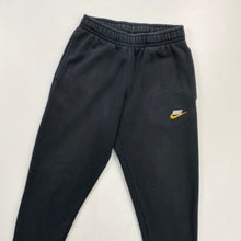 Load image into Gallery viewer, Nike Joggers (XS)