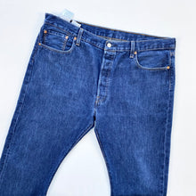 Load image into Gallery viewer, Levi’s 501 W40 L30
