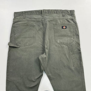 Distressed Dickies Carpenter Jeans W42 L32