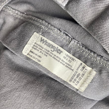 Load image into Gallery viewer, Wrangler Jeans W40 L32
