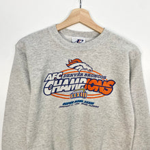 Load image into Gallery viewer, Women’s 1998 NFL Denver Broncos Superbowl Sweatshirt (XS)