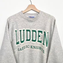 Load image into Gallery viewer, 90s Gaelic Knights College Sweatshirt (M)
