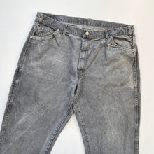 Load image into Gallery viewer, Distressed Dickies Carpenter Jeans W42 L28