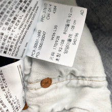 Load image into Gallery viewer, Levi’s 501 W36 L30