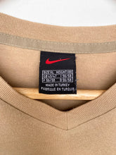 Load image into Gallery viewer, 00s Nike T-shirt (L)