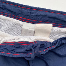 Load image into Gallery viewer, 00s Nike Shorts (XL)