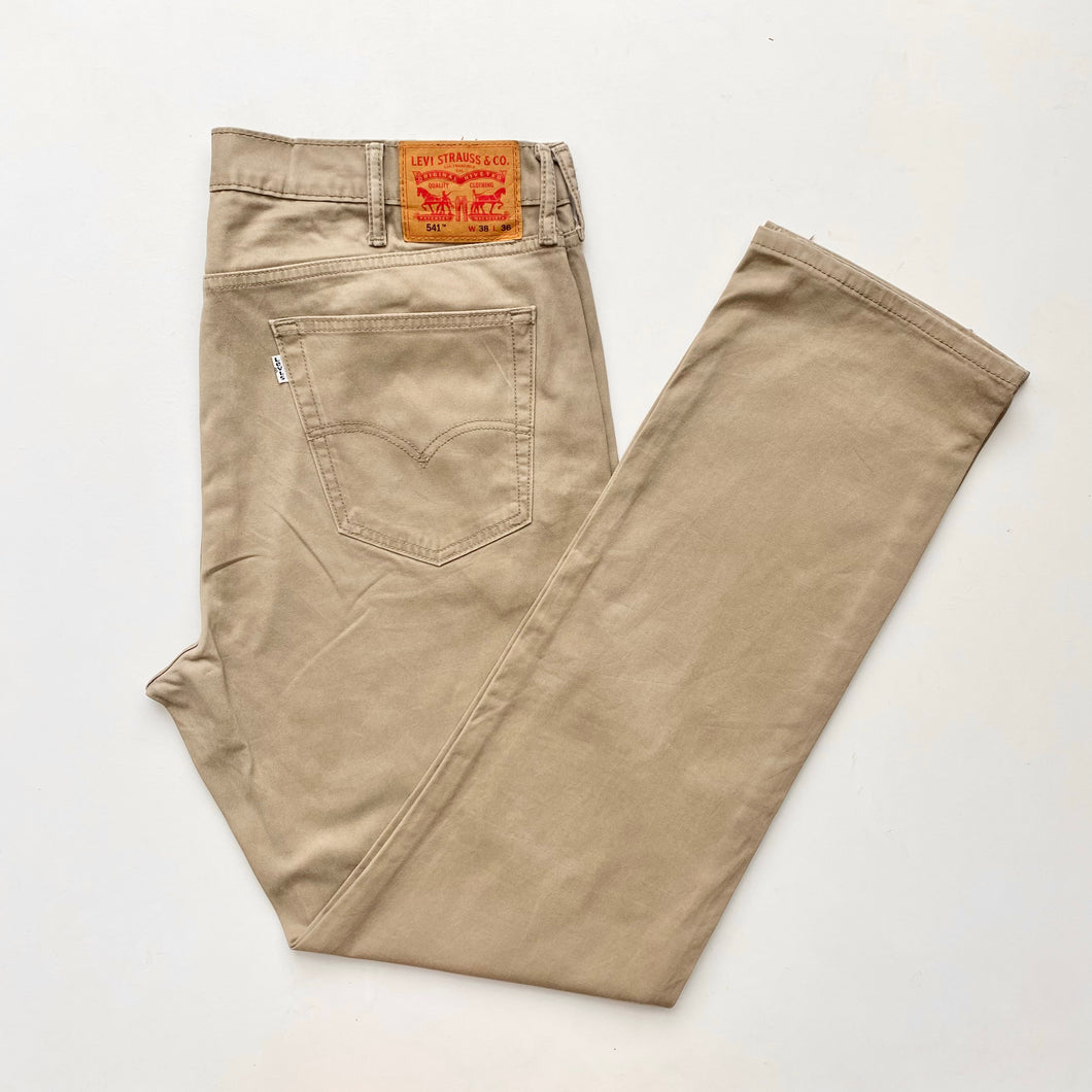 LEVI’S 36インチ Levi's 541 W38 L36 – Red Cactus Vintage