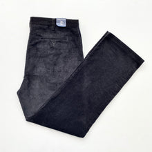 Load image into Gallery viewer, Nautica Jumbo Cords W38 L34
