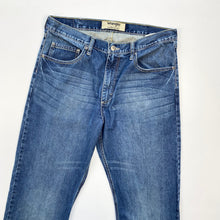 Load image into Gallery viewer, Wrangler Jeans W34 L34