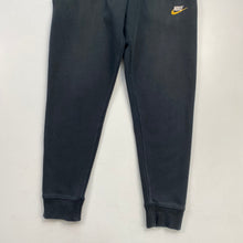 Load image into Gallery viewer, Nike Joggers (XS)