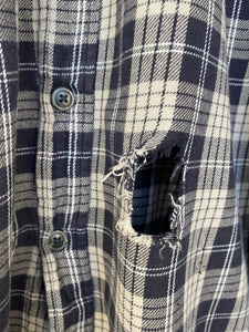 Flannel shirt (L)
