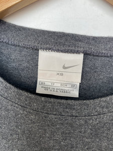 Women’s 90s Nike Long Sleeve T-shirt (XS)