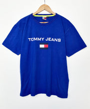 Load image into Gallery viewer, Tommy Hilfiger T-shirt (M)