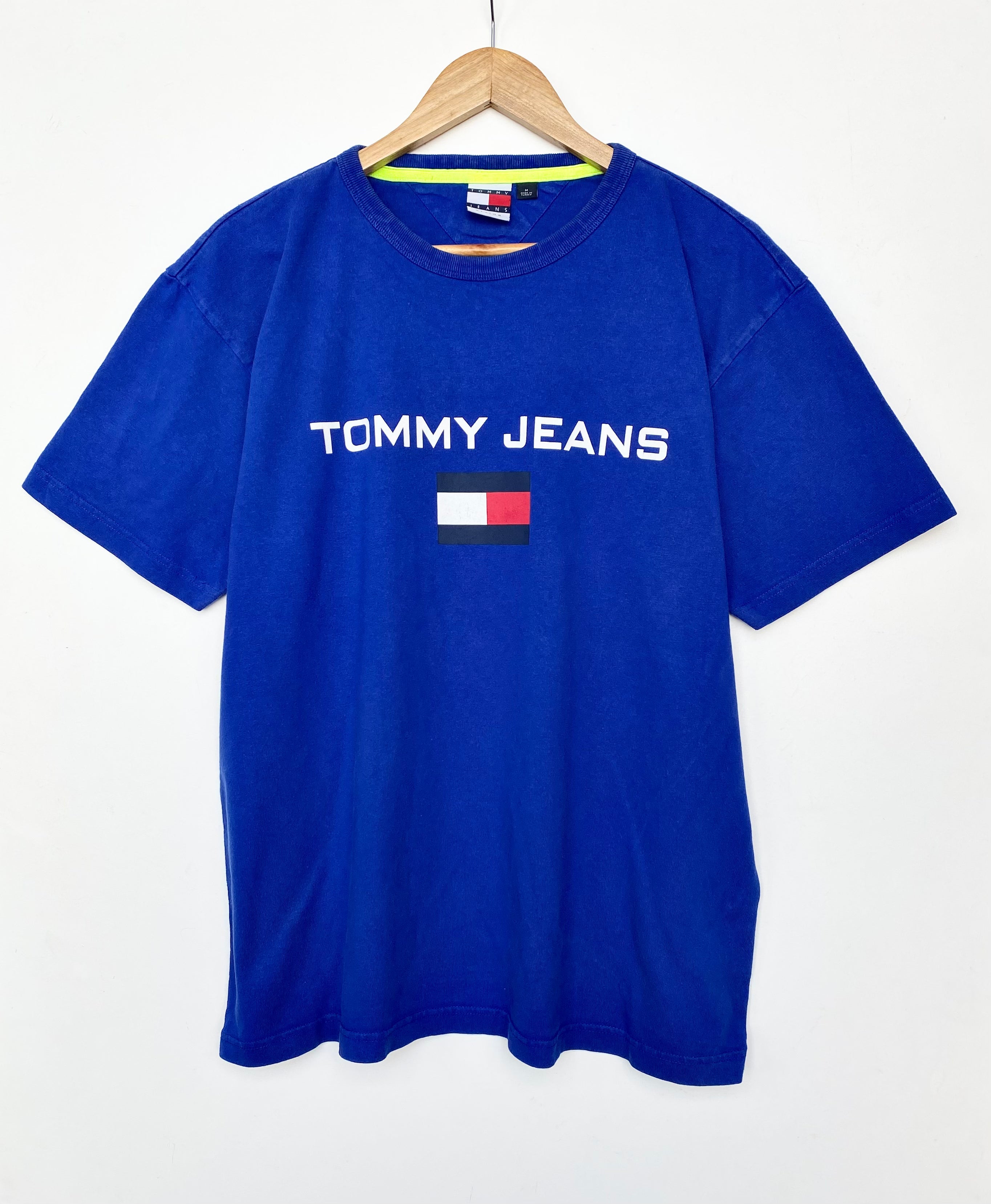 Tommy hilfiger 90s t 2025 shirt