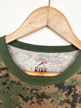 Load image into Gallery viewer, Camo T-shirt (XS)