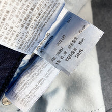 Load image into Gallery viewer, Levi’s 514 W32 L30