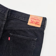 Load image into Gallery viewer, Levi’s Denim Shorts W31