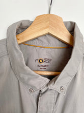 Load image into Gallery viewer, Carhartt Utility Shirt (XL)