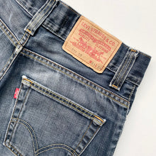 Load image into Gallery viewer, Levi’s Denim Shorts W31